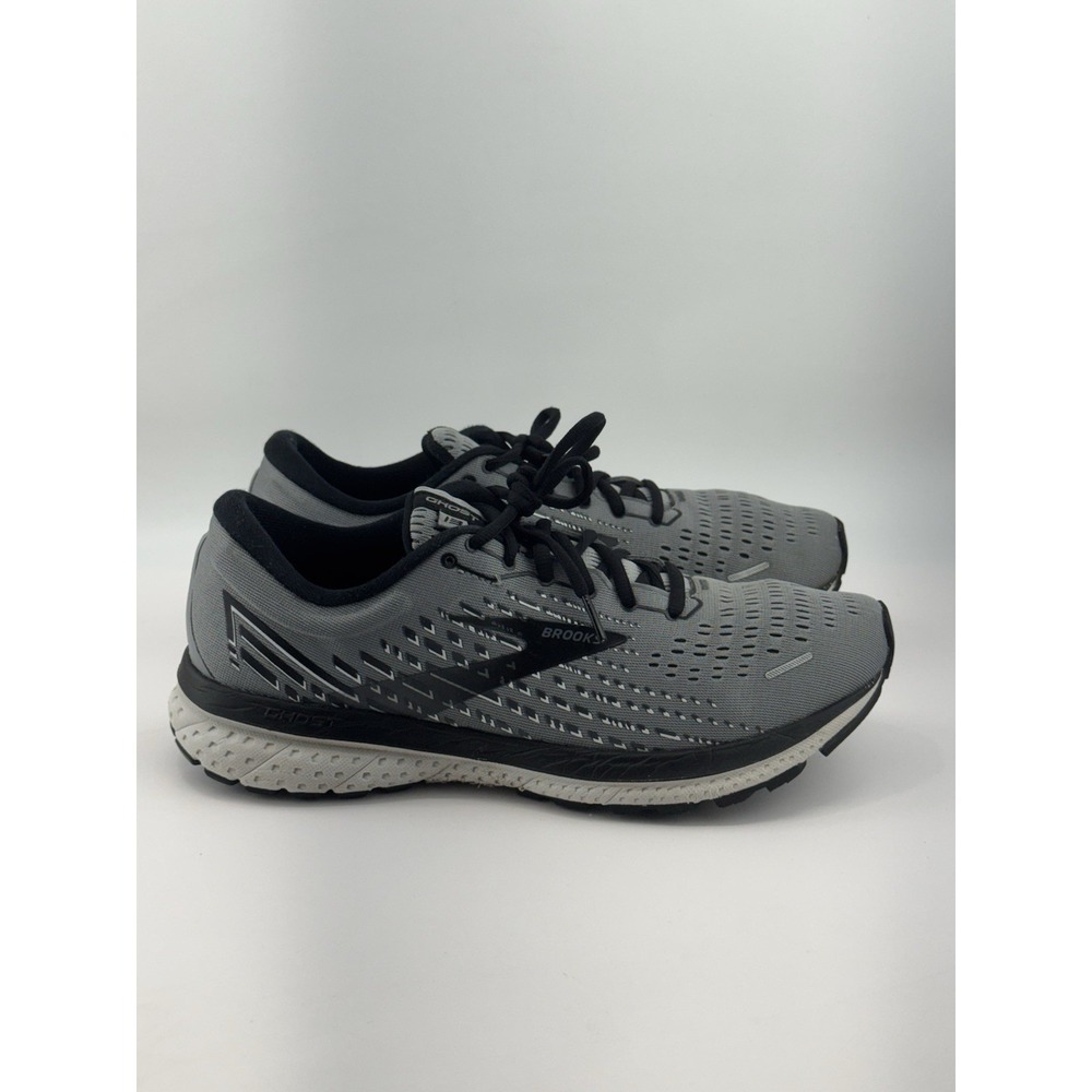 Brooks Ghost 13 Men's Size 9.5 D Gray Black Running Shoes 1103481D040